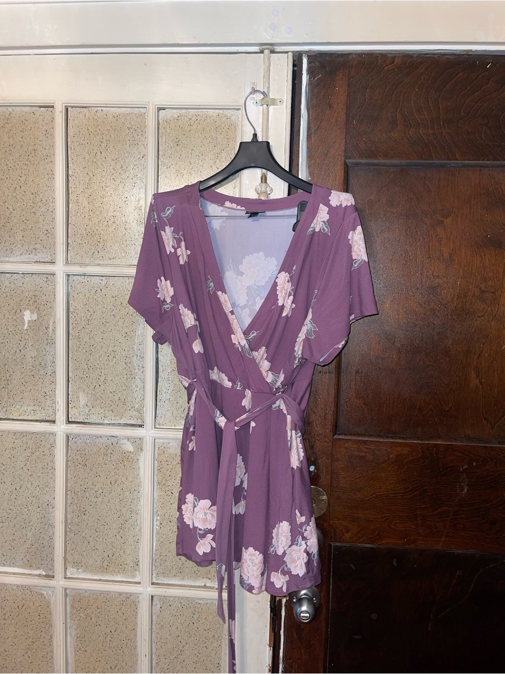 torrid Mauve Floral Wrap Tunic with Self Tie - Size 3